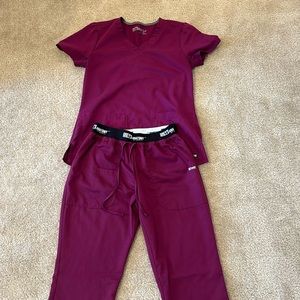 Grey’s Anatomy scrubs